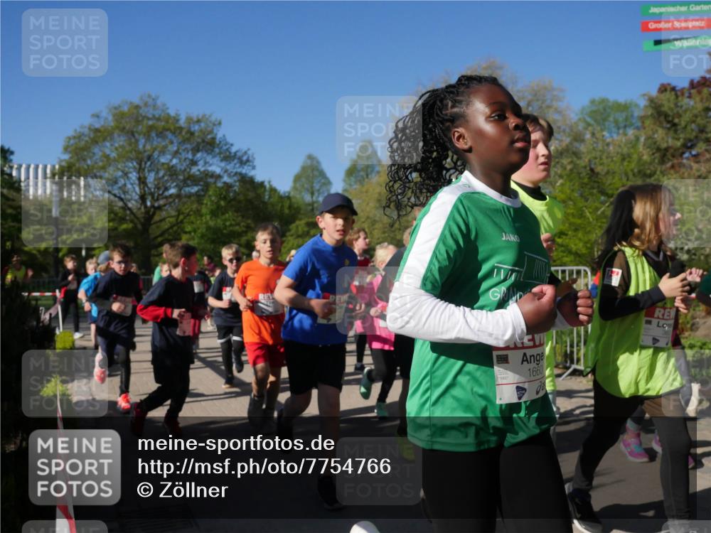 25.04.2025 - Das Zehntel Zöllner http://msf.ph/oto/7754766 26.04.2025 08:46:22 Laufen 1660, 1660 meine-sportfotos.de