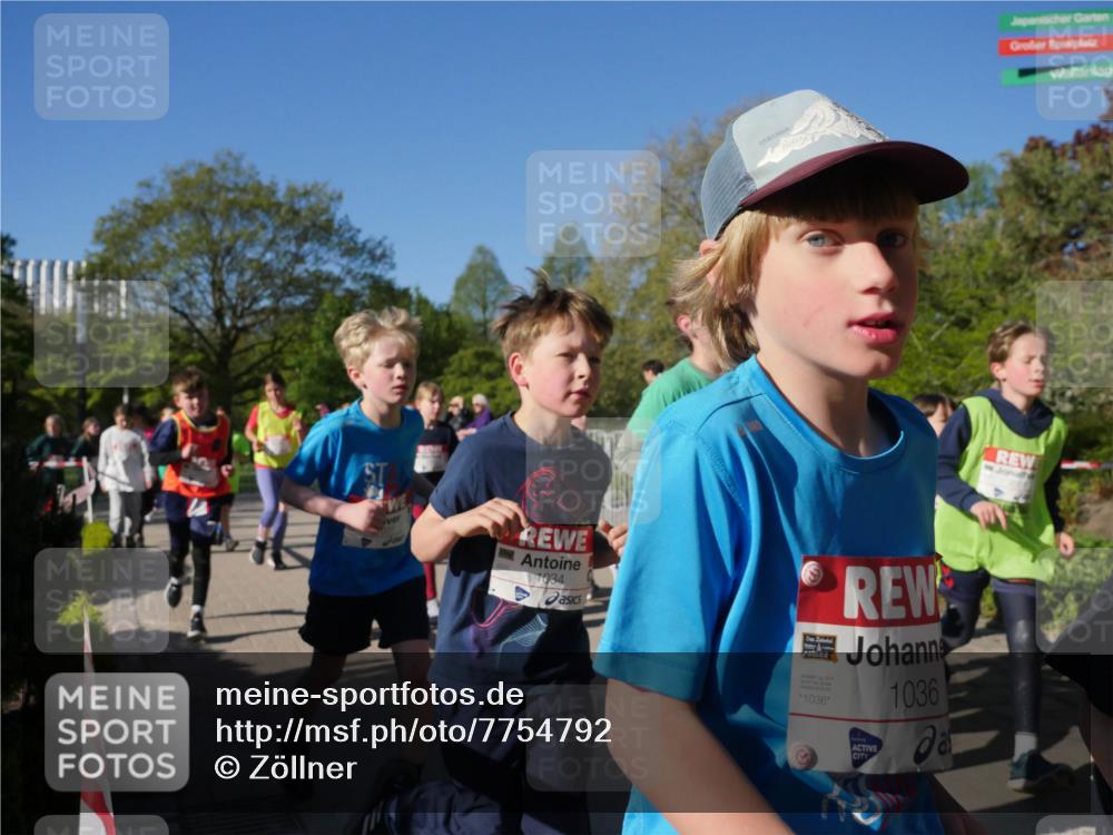 25.04.2025 - Das Zehntel Zöllner http://msf.ph/oto/7754792 26.04.2025 08:46:25 Laufen 1034, 1036, 1036 meine-sportfotos.de