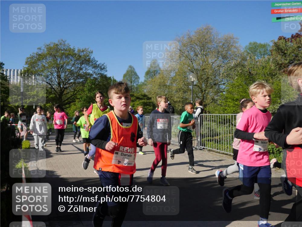 25.04.2025 - Das Zehntel Zöllner http://msf.ph/oto/7754804 26.04.2025 08:46:26 Laufen 2797, 3339 meine-sportfotos.de