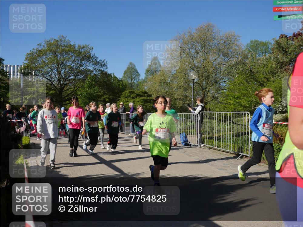 25.04.2025 - Das Zehntel Zöllner http://msf.ph/oto/7754825 26.04.2025 08:46:28 Laufen  meine-sportfotos.de