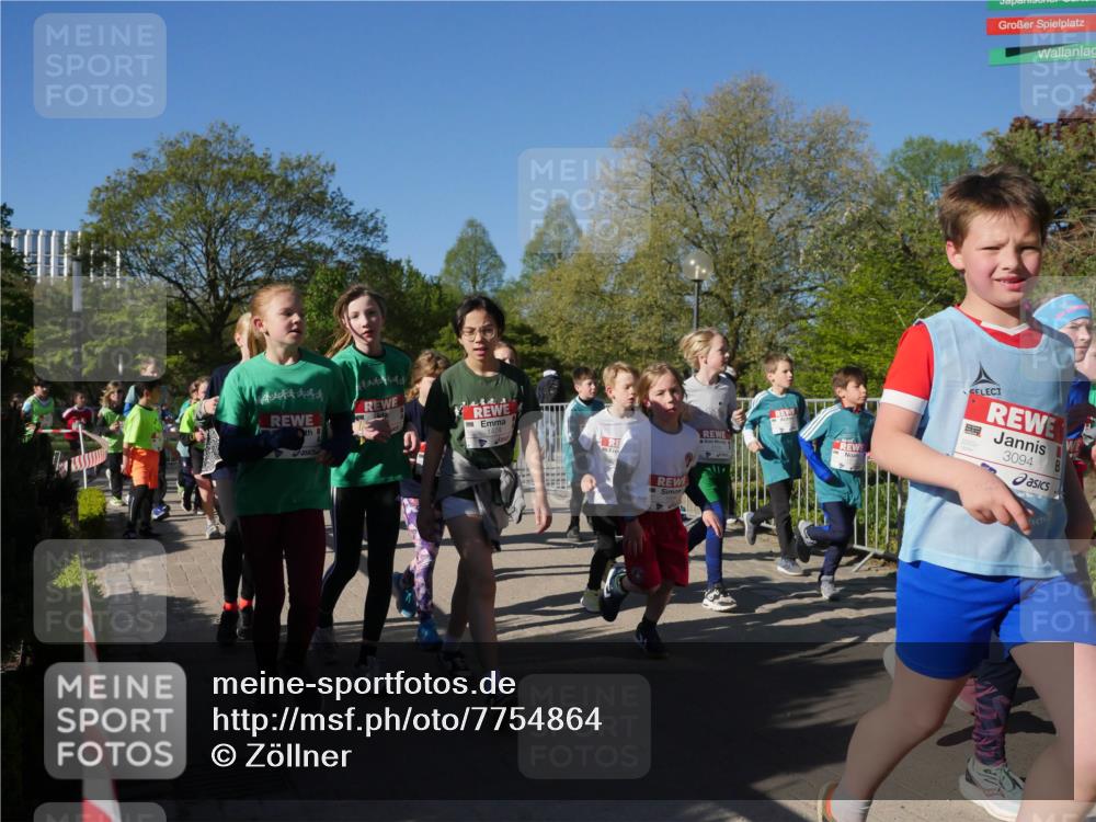 25.04.2025 - Das Zehntel Zöllner http://msf.ph/oto/7754864 26.04.2025 08:46:33 Laufen 9, 3094 meine-sportfotos.de