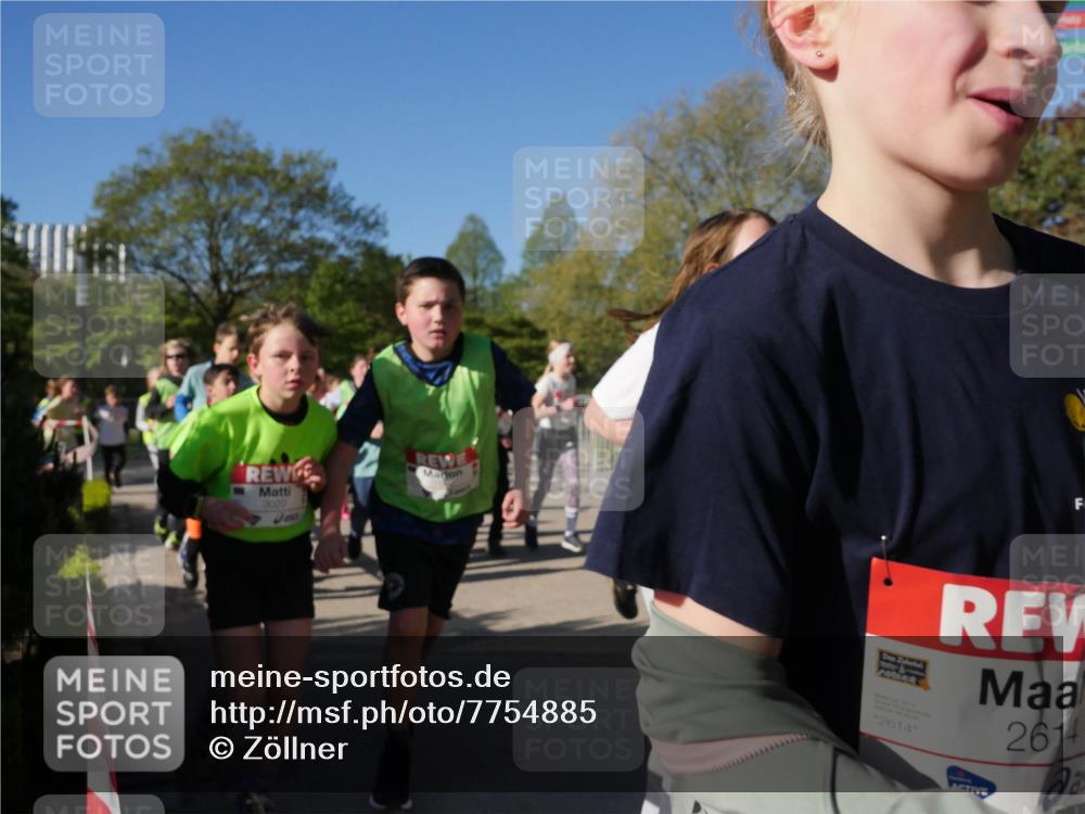 25.04.2025 - Das Zehntel Zöllner http://msf.ph/oto/7754885 26.04.2025 08:46:35 Laufen 3020, 1, 2614, 2614 meine-sportfotos.de
