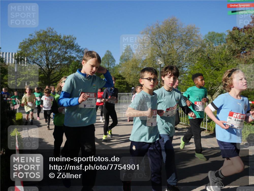 25.04.2025 - Das Zehntel Zöllner http://msf.ph/oto/7754901 26.04.2025 08:46:37 Laufen 2928, 1033 meine-sportfotos.de