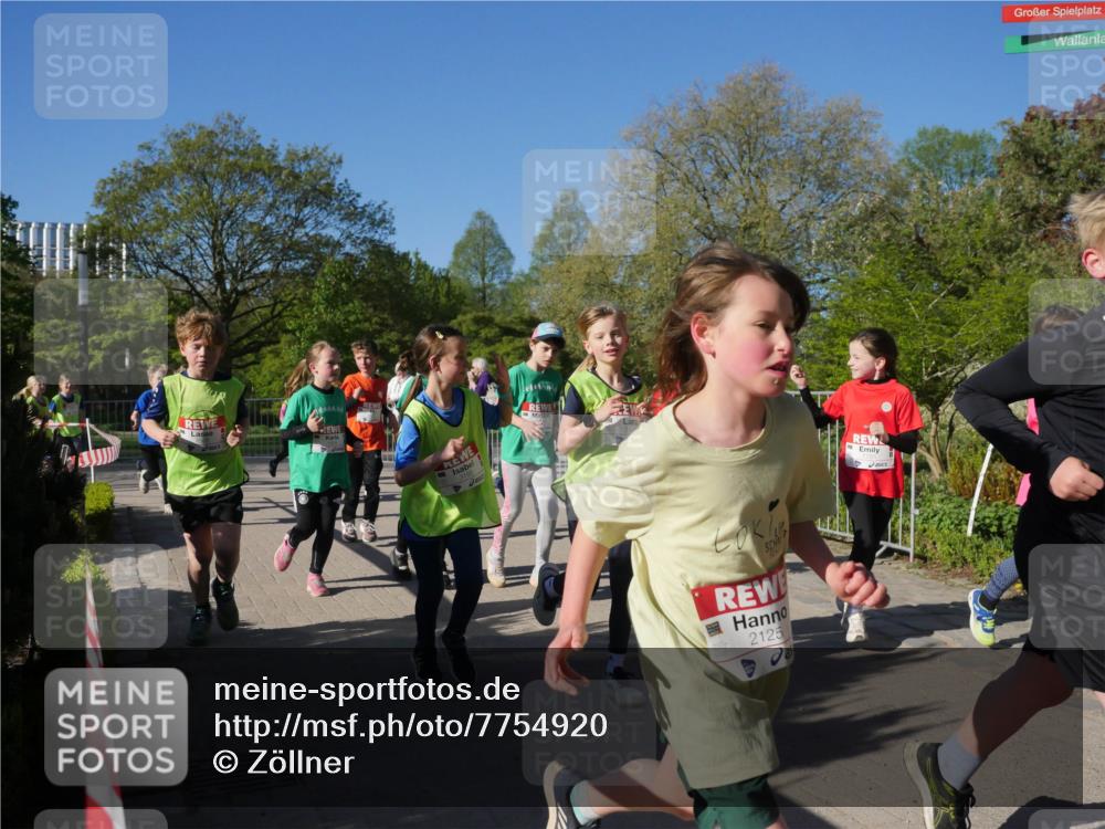 25.04.2025 - Das Zehntel Zöllner http://msf.ph/oto/7754920 26.04.2025 08:46:39 Laufen 2125 meine-sportfotos.de