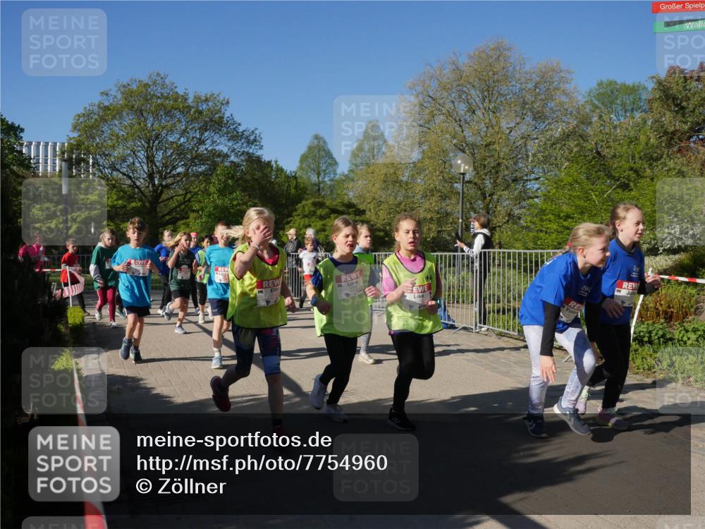 25.04.2025 - Das Zehntel Zöllner http://msf.ph/oto/7754960 26.04.2025 08:46:43 Laufen  meine-sportfotos.de