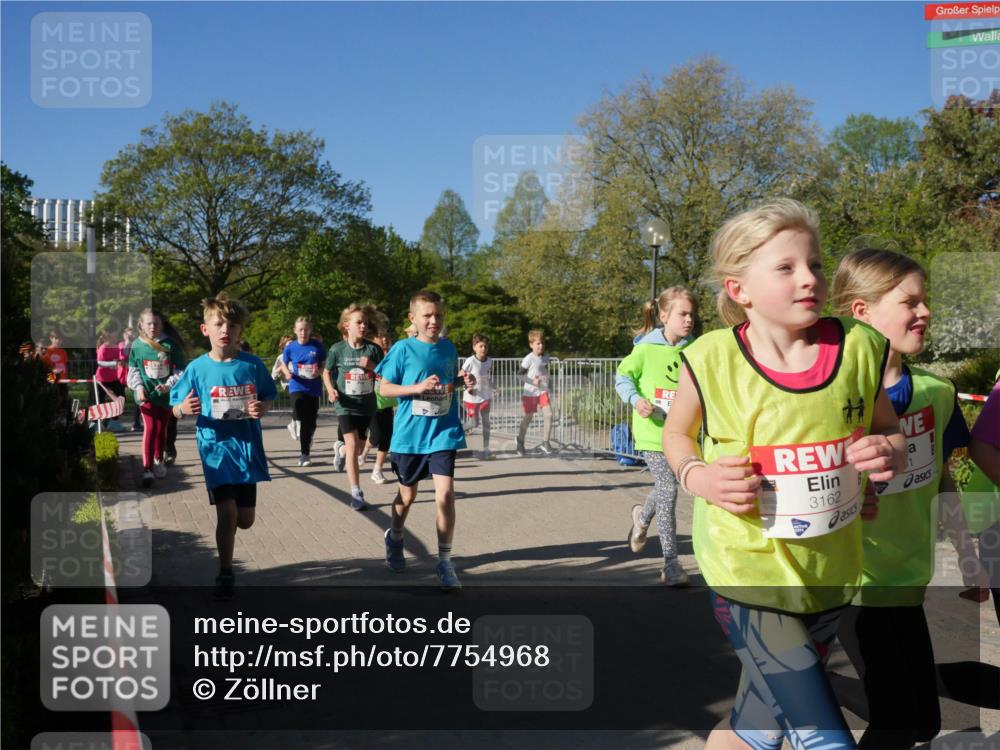 25.04.2025 - Das Zehntel Zöllner http://msf.ph/oto/7754968 26.04.2025 08:46:44 Laufen 3162, 1 meine-sportfotos.de