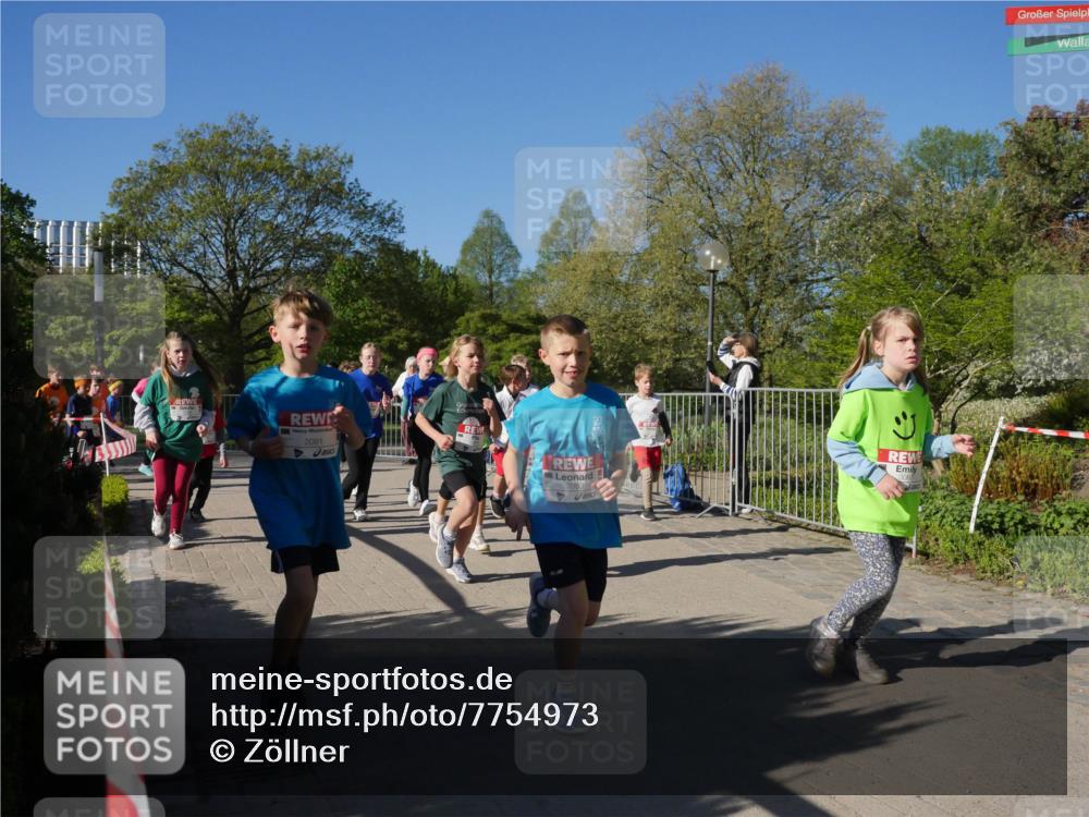 25.04.2025 - Das Zehntel Zöllner http://msf.ph/oto/7754973 26.04.2025 08:46:45 Laufen 2081 meine-sportfotos.de