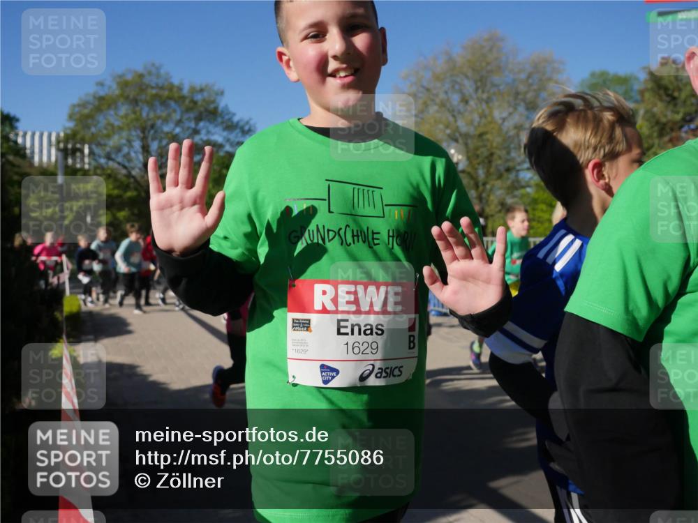 25.04.2025 - Das Zehntel Zöllner http://msf.ph/oto/7755086 26.04.2025 08:46:56 Laufen 1629, 1629 meine-sportfotos.de