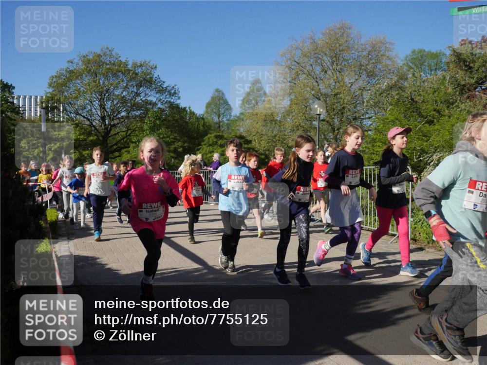 25.04.2025 - Das Zehntel Zöllner http://msf.ph/oto/7755125 26.04.2025 08:47:00 Laufen 6, 08, 292 meine-sportfotos.de