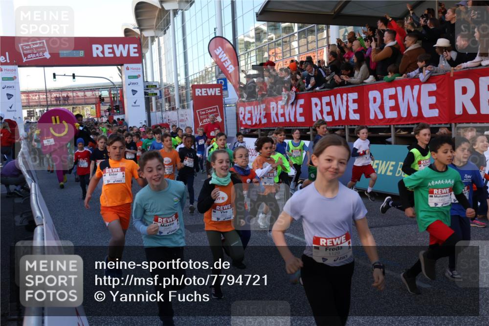 25.04.2025 - Das Zehntel Yannick Fuchs http://msf.ph/oto/7794721 26.04.2025 08:32:00 Allgemein zum Event 600, 2949, 1129, 4444444, 1452 meine-sportfotos.de