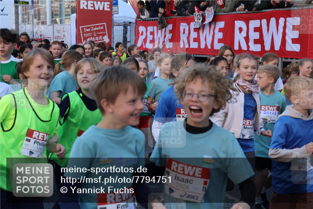 25.04.2025 - Das Zehntel Yannick Fuchs http://msf.ph/oto/7794751 26.04.2025 08:32:38 Allgemein zum Event 00, 10, 42, 345, 4, 2145, 1563, 2924, 1999, 2902, 198 meine-sportfotos.de