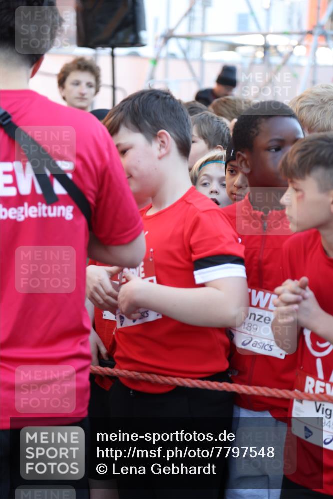 25.04.2025 - Das Zehntel Lena Gebhardt http://msf.ph/oto/7797548 26.04.2025 07:24:19 Allgemein zum Event 189, 194 meine-sportfotos.de