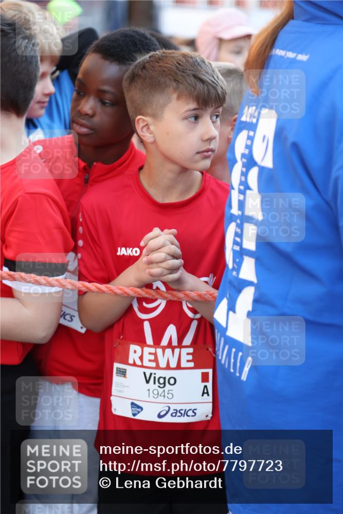 25.04.2025 - Das Zehntel Lena Gebhardt http://msf.ph/oto/7797723 26.04.2025 07:24:29 Allgemein zum Event 1945, 104 meine-sportfotos.de