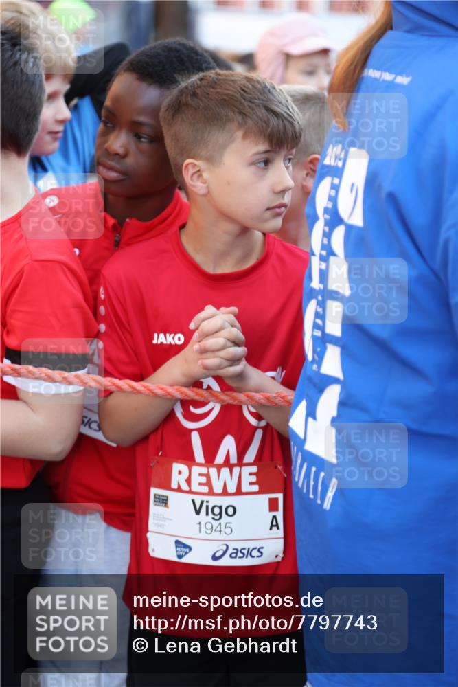 25.04.2025 - Das Zehntel Lena Gebhardt http://msf.ph/oto/7797743 26.04.2025 07:24:29 Allgemein zum Event 104, 1945, 1945 meine-sportfotos.de