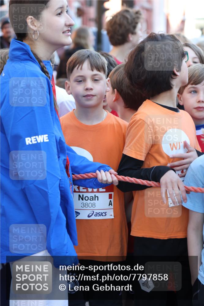 25.04.2025 - Das Zehntel Lena Gebhardt http://msf.ph/oto/7797858 26.04.2025 07:25:13 Allgemein zum Event 3808 meine-sportfotos.de