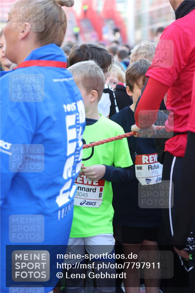 25.04.2025 - Das Zehntel Lena Gebhardt http://msf.ph/oto/7797911 26.04.2025 07:26:45 Allgemein zum Event 14, 1015, 3045, 1112 meine-sportfotos.de
