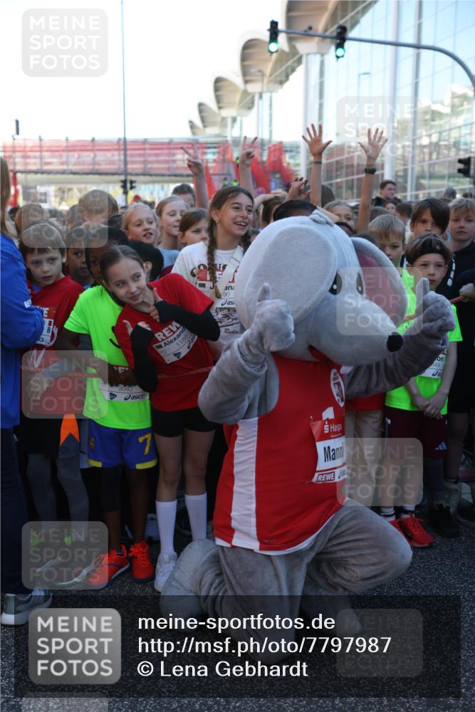 25.04.2025 - Das Zehntel Lena Gebhardt http://msf.ph/oto/7797987 26.04.2025 07:27:04 Allgemein zum Event 3042, 1188, 90, 7, 49 meine-sportfotos.de