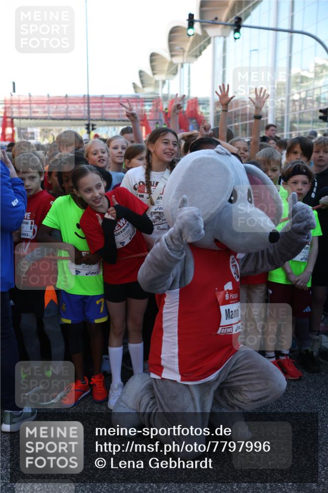 25.04.2025 - Das Zehntel Lena Gebhardt http://msf.ph/oto/7797996 26.04.2025 07:27:04 Allgemein zum Event 3042, 1188, 90, 49 meine-sportfotos.de