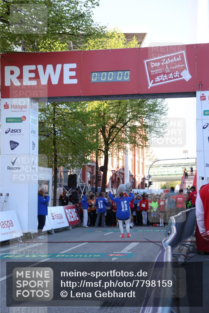 25.04.2025 - Das Zehntel Lena Gebhardt http://msf.ph/oto/7798159 26.04.2025 07:29:19 Allgemein zum Event 0, 00, 00, 42, 145, 1, 4, 2145, 4, 2125 meine-sportfotos.de