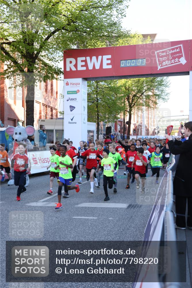 25.04.2025 - Das Zehntel Lena Gebhardt http://msf.ph/oto/7798220 26.04.2025 07:31:57 Allgemein zum Event 0, 00, 03, 2724, 42, 145, 4, 2145 meine-sportfotos.de