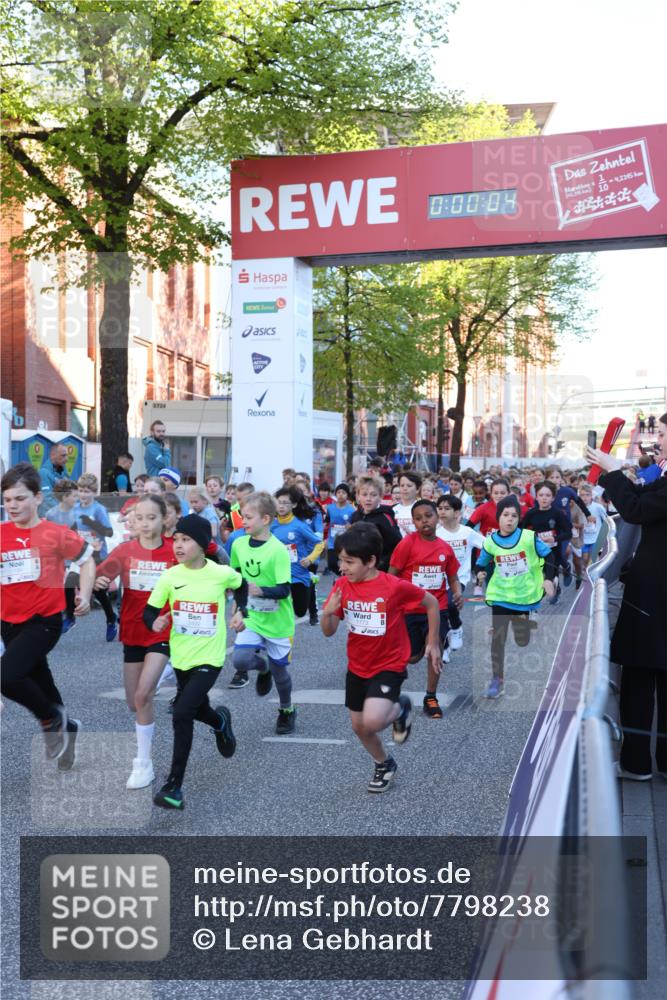 25.04.2025 - Das Zehntel Lena Gebhardt http://msf.ph/oto/7798238 26.04.2025 07:31:58 Allgemein zum Event 0, 00, 04, 42, 345, 4, 2145 meine-sportfotos.de