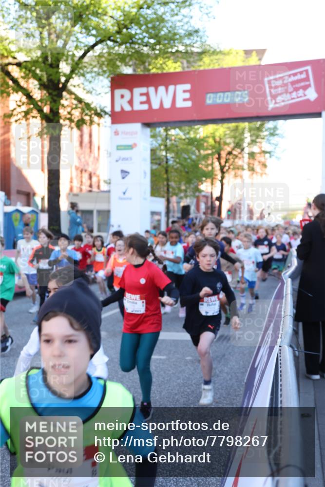 25.04.2025 - Das Zehntel Lena Gebhardt http://msf.ph/oto/7798267 26.04.2025 07:31:59 Allgemein zum Event 0, 00, 05 meine-sportfotos.de