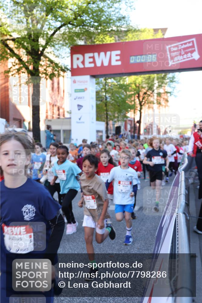 25.04.2025 - Das Zehntel Lena Gebhardt http://msf.ph/oto/7798286 26.04.2025 07:32:00 Allgemein zum Event 0, 00, 06 meine-sportfotos.de