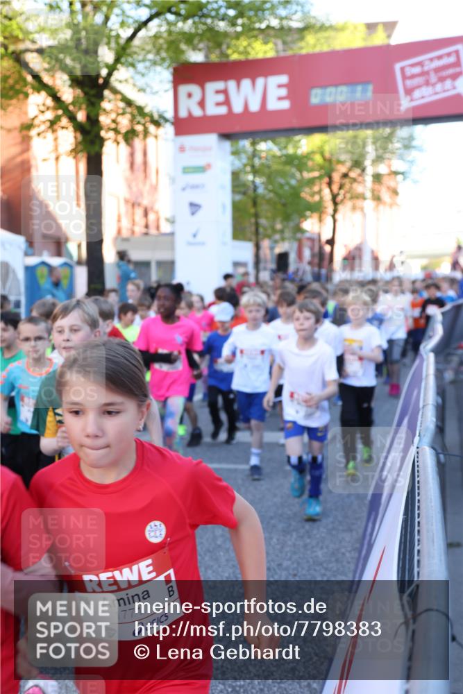 25.04.2025 - Das Zehntel Lena Gebhardt http://msf.ph/oto/7798383 26.04.2025 07:32:05 Allgemein zum Event 1771, 18, 0, 00, 11 meine-sportfotos.de