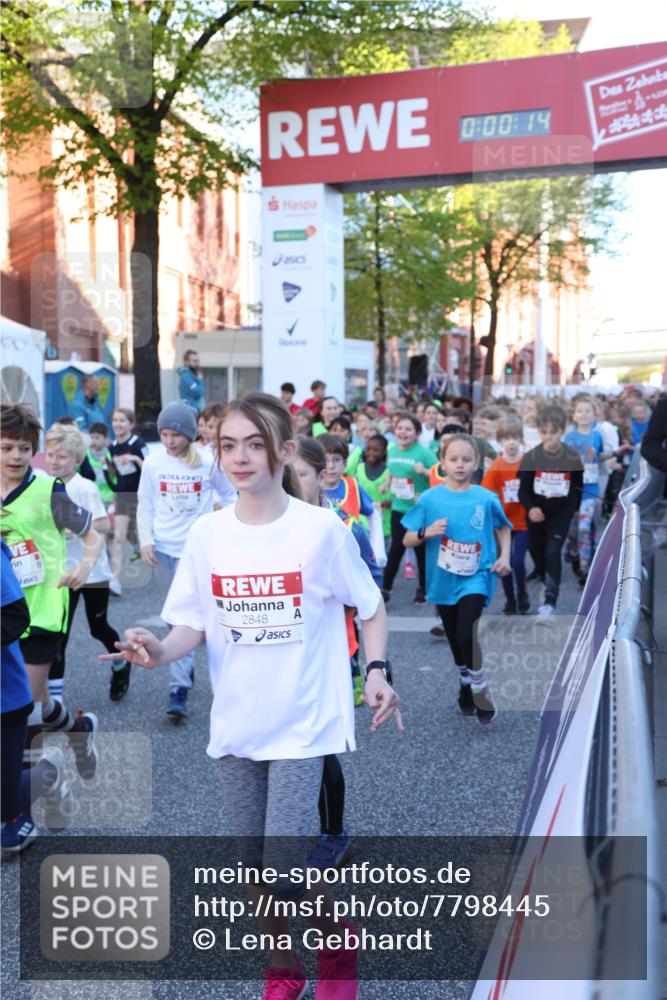 25.04.2025 - Das Zehntel Lena Gebhardt http://msf.ph/oto/7798445 26.04.2025 07:32:08 Allgemein zum Event 0, 00, 14, 2848 meine-sportfotos.de