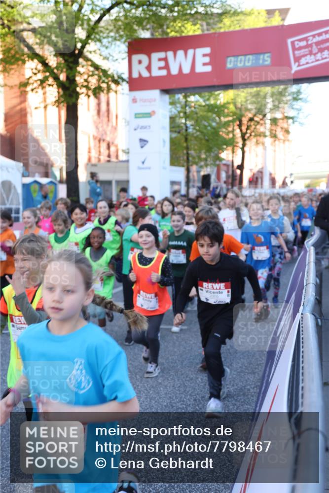 25.04.2025 - Das Zehntel Lena Gebhardt http://msf.ph/oto/7798467 26.04.2025 07:32:09 Allgemein zum Event 0, 00, 15, 2309 meine-sportfotos.de