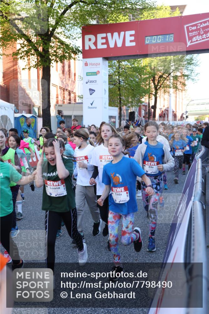 25.04.2025 - Das Zehntel Lena Gebhardt http://msf.ph/oto/7798490 26.04.2025 07:32:10 Allgemein zum Event 2724, 0, 00, 18, 2323, 1422, 2317, 4, 21 meine-sportfotos.de