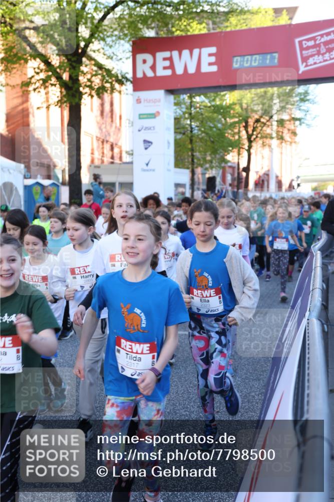 25.04.2025 - Das Zehntel Lena Gebhardt http://msf.ph/oto/7798500 26.04.2025 07:32:10 Allgemein zum Event 0, 00, 17, 2865, 2317, 2323 meine-sportfotos.de