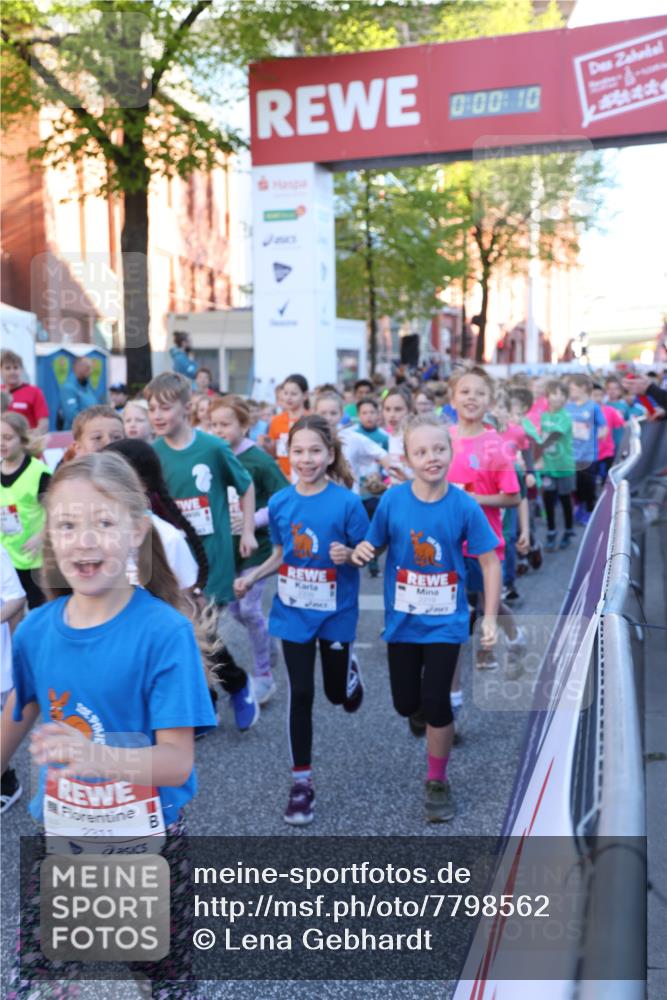 25.04.2025 - Das Zehntel Lena Gebhardt http://msf.ph/oto/7798562 26.04.2025 07:32:13 Allgemein zum Event 2311, 0, 00, 10 meine-sportfotos.de