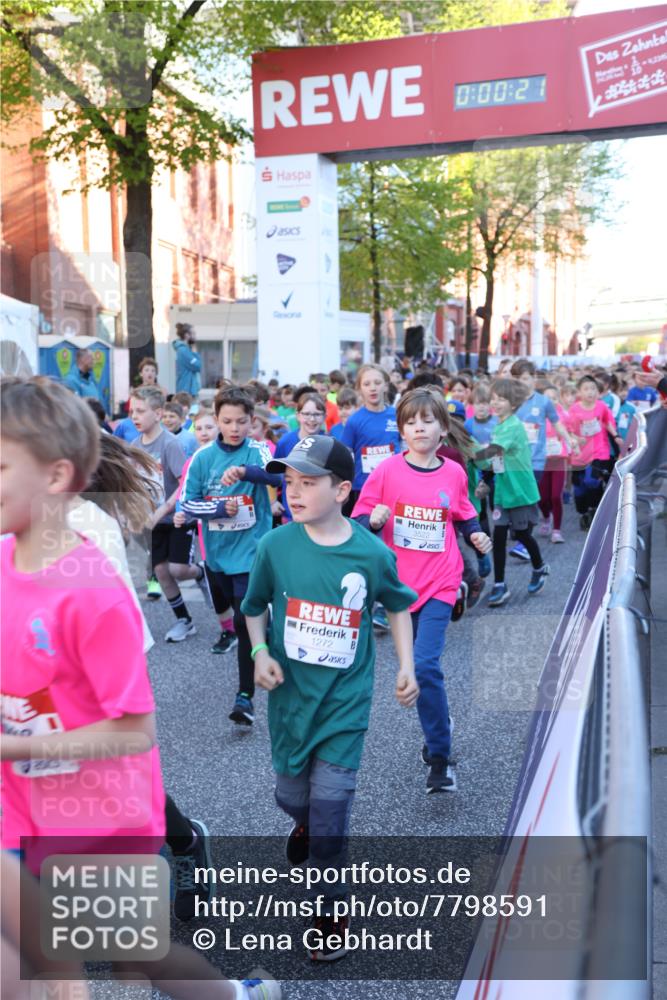 25.04.2025 - Das Zehntel Lena Gebhardt http://msf.ph/oto/7798591 26.04.2025 07:32:14 Allgemein zum Event 0, 00, 2, 1272, 3522, 42345 meine-sportfotos.de
