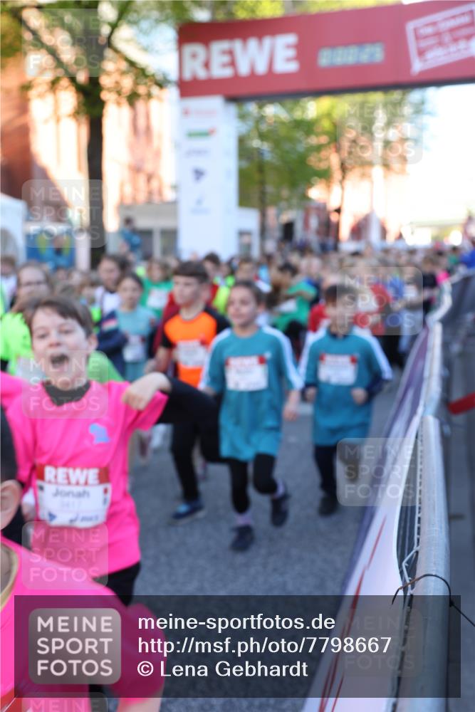 25.04.2025 - Das Zehntel Lena Gebhardt http://msf.ph/oto/7798667 26.04.2025 07:32:19 Allgemein zum Event  meine-sportfotos.de