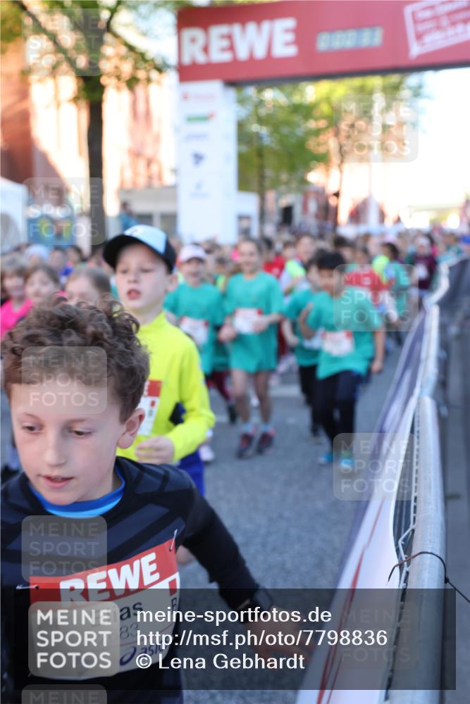 25.04.2025 - Das Zehntel Lena Gebhardt http://msf.ph/oto/7798836 26.04.2025 07:32:27 Allgemein zum Event 2683 meine-sportfotos.de