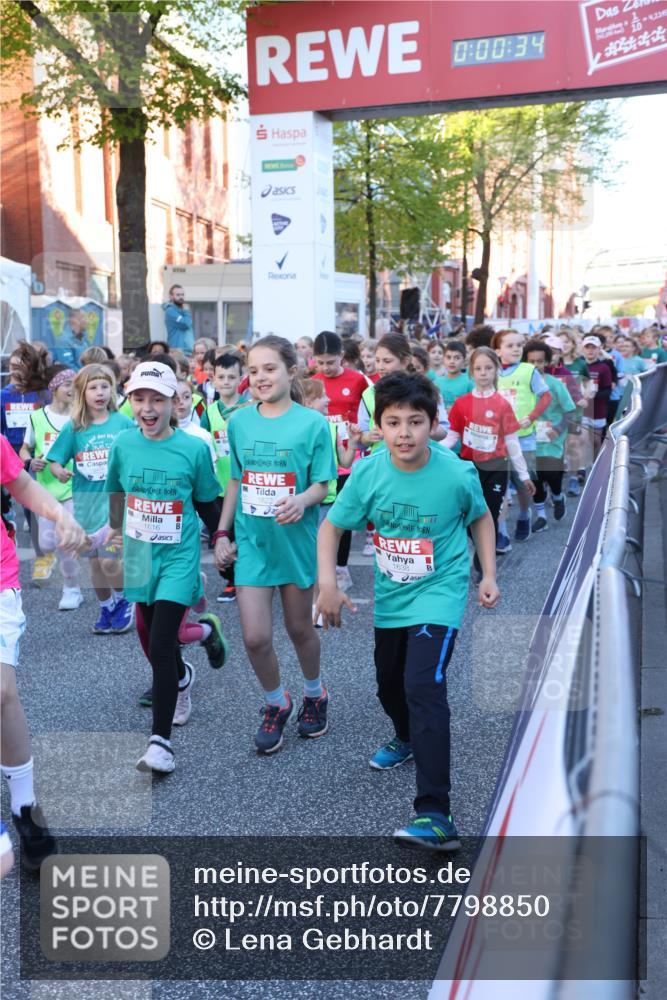 25.04.2025 - Das Zehntel Lena Gebhardt http://msf.ph/oto/7798850 26.04.2025 07:32:27 Allgemein zum Event 0, 00, 34, 1616, 1638, 42345 meine-sportfotos.de