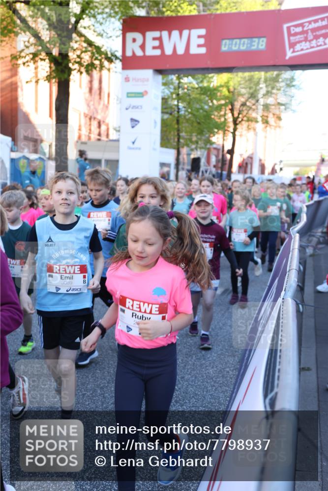 25.04.2025 - Das Zehntel Lena Gebhardt http://msf.ph/oto/7798937 26.04.2025 07:32:32 Allgemein zum Event 3089, 0, 00, 38 meine-sportfotos.de