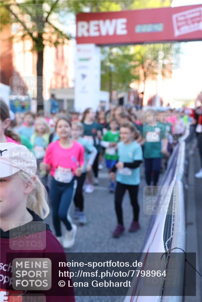 25.04.2025 - Das Zehntel Lena Gebhardt http://msf.ph/oto/7798964 26.04.2025 07:32:34 Allgemein zum Event  meine-sportfotos.de