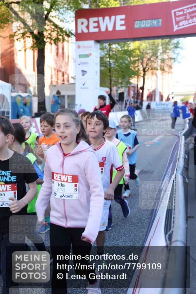 25.04.2025 - Das Zehntel Lena Gebhardt http://msf.ph/oto/7799109 26.04.2025 07:32:41 Allgemein zum Event 01, 2703, 00, 47 meine-sportfotos.de