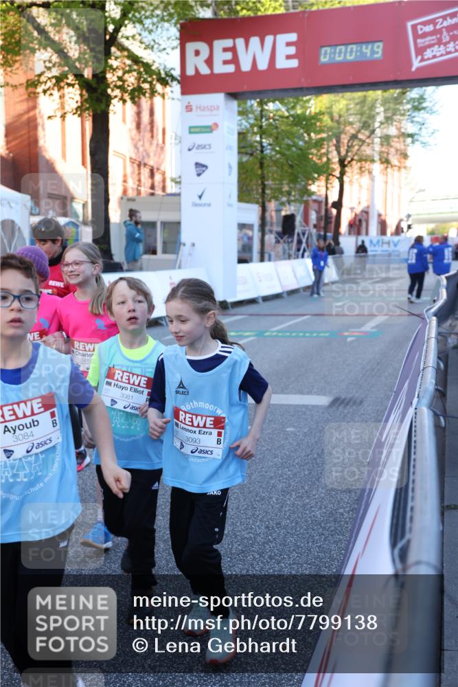25.04.2025 - Das Zehntel Lena Gebhardt http://msf.ph/oto/7799138 26.04.2025 07:32:42 Allgemein zum Event 3084, 18, 00, 49, 3081, 3093 meine-sportfotos.de