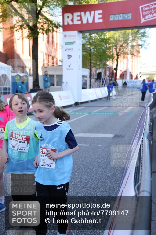 25.04.2025 - Das Zehntel Lena Gebhardt http://msf.ph/oto/7799147 26.04.2025 07:32:43 Allgemein zum Event 13, 3081, 8093, 00, 49 meine-sportfotos.de
