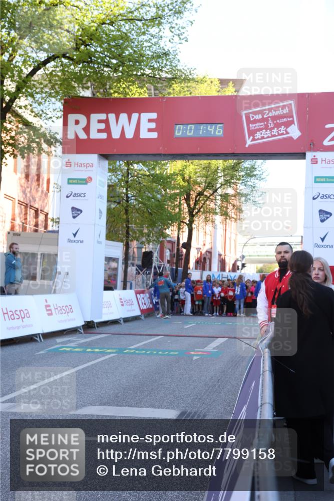 25.04.2025 - Das Zehntel Lena Gebhardt http://msf.ph/oto/7799158 26.04.2025 07:33:40 Allgemein zum Event 46, 10, 4, 2145, 2724, 5 meine-sportfotos.de