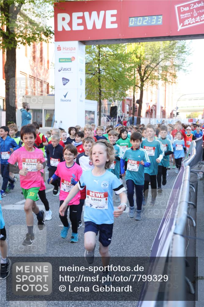 25.04.2025 - Das Zehntel Lena Gebhardt http://msf.ph/oto/7799329 26.04.2025 07:34:27 Allgemein zum Event 0, 02, 33, 2724, 3355, 10, 1033, 5, 10, 4, 21 meine-sportfotos.de