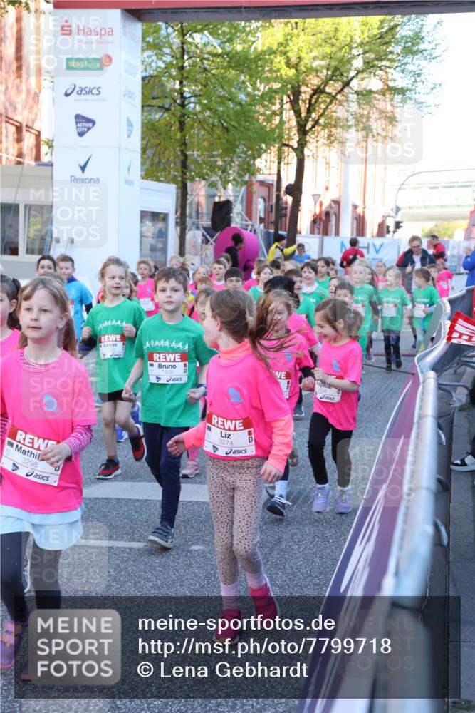 25.04.2025 - Das Zehntel Lena Gebhardt http://msf.ph/oto/7799718 26.04.2025 07:35:29 Allgemein zum Event 3298, 1303, 3274 meine-sportfotos.de