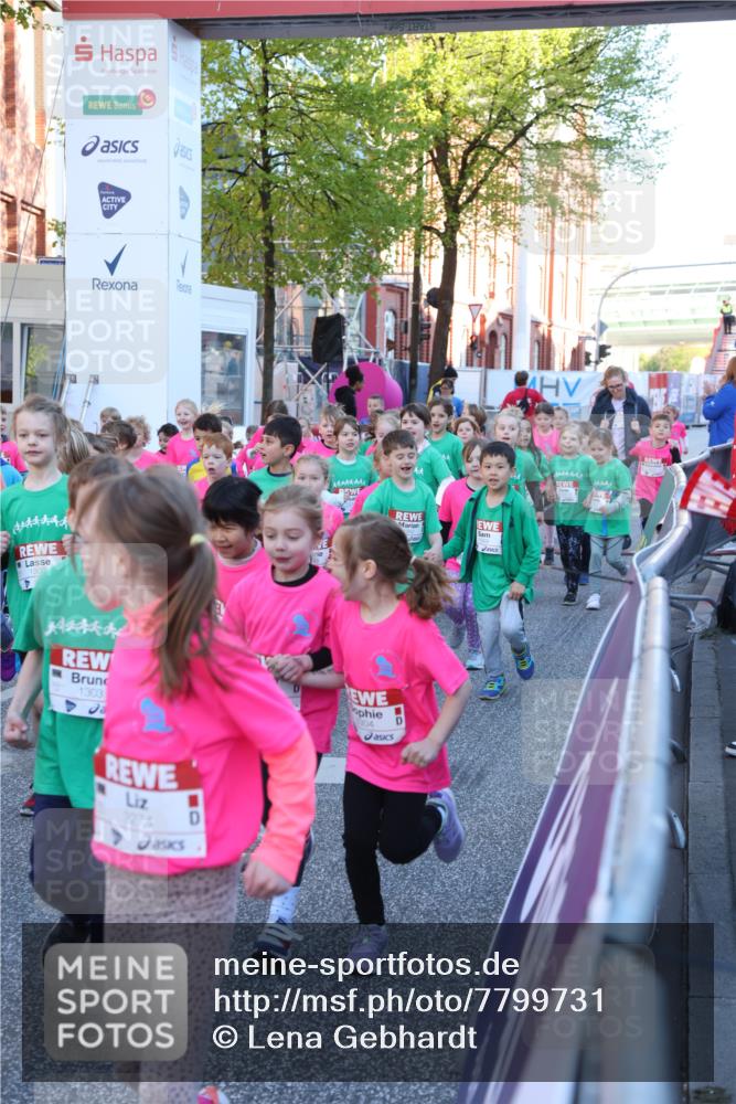 25.04.2025 - Das Zehntel Lena Gebhardt http://msf.ph/oto/7799731 26.04.2025 07:35:30 Allgemein zum Event 1303, 1274, 304 meine-sportfotos.de