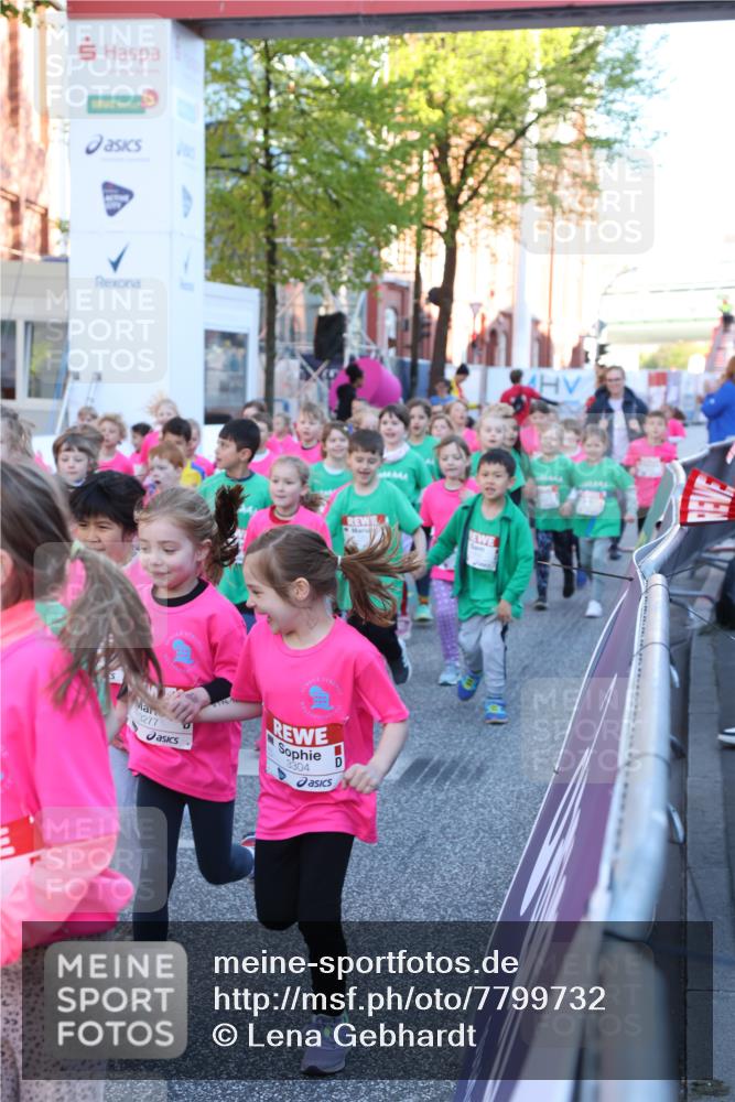 25.04.2025 - Das Zehntel Lena Gebhardt http://msf.ph/oto/7799732 26.04.2025 07:35:30 Allgemein zum Event 3277, 3304 meine-sportfotos.de