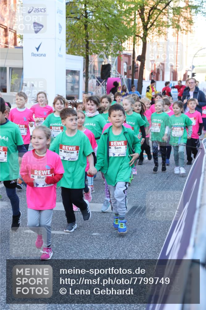 25.04.2025 - Das Zehntel Lena Gebhardt http://msf.ph/oto/7799749 26.04.2025 07:35:31 Allgemein zum Event 8, 3295, 1352, 1359 meine-sportfotos.de