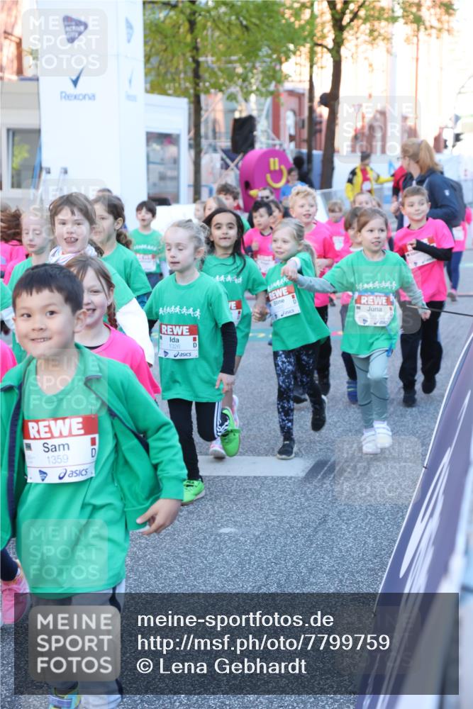 25.04.2025 - Das Zehntel Lena Gebhardt http://msf.ph/oto/7799759 26.04.2025 07:35:32 Allgemein zum Event 1359, 44, 1326, 444444 meine-sportfotos.de