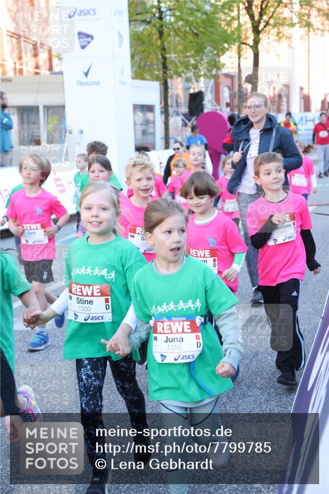 25.04.2025 - Das Zehntel Lena Gebhardt http://msf.ph/oto/7799785 26.04.2025 07:35:34 Allgemein zum Event 326, 1300, 1310, 3303 meine-sportfotos.de